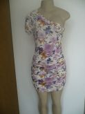 vestido ombro só